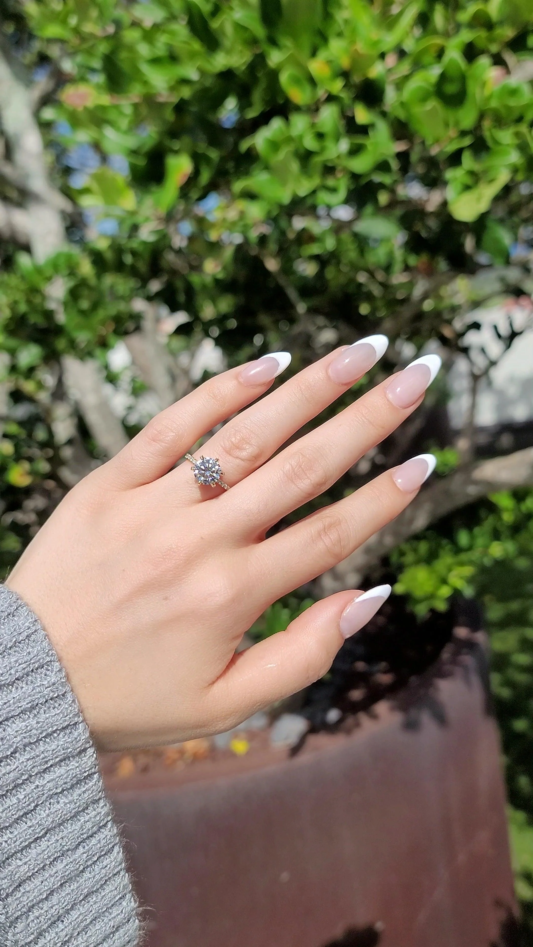 2.50 Carats Lab Grown Round Brilliant Cut Micropave Side Stones Accented Prongs Diamond Engagement Ring in Yellow Gold - Image 2